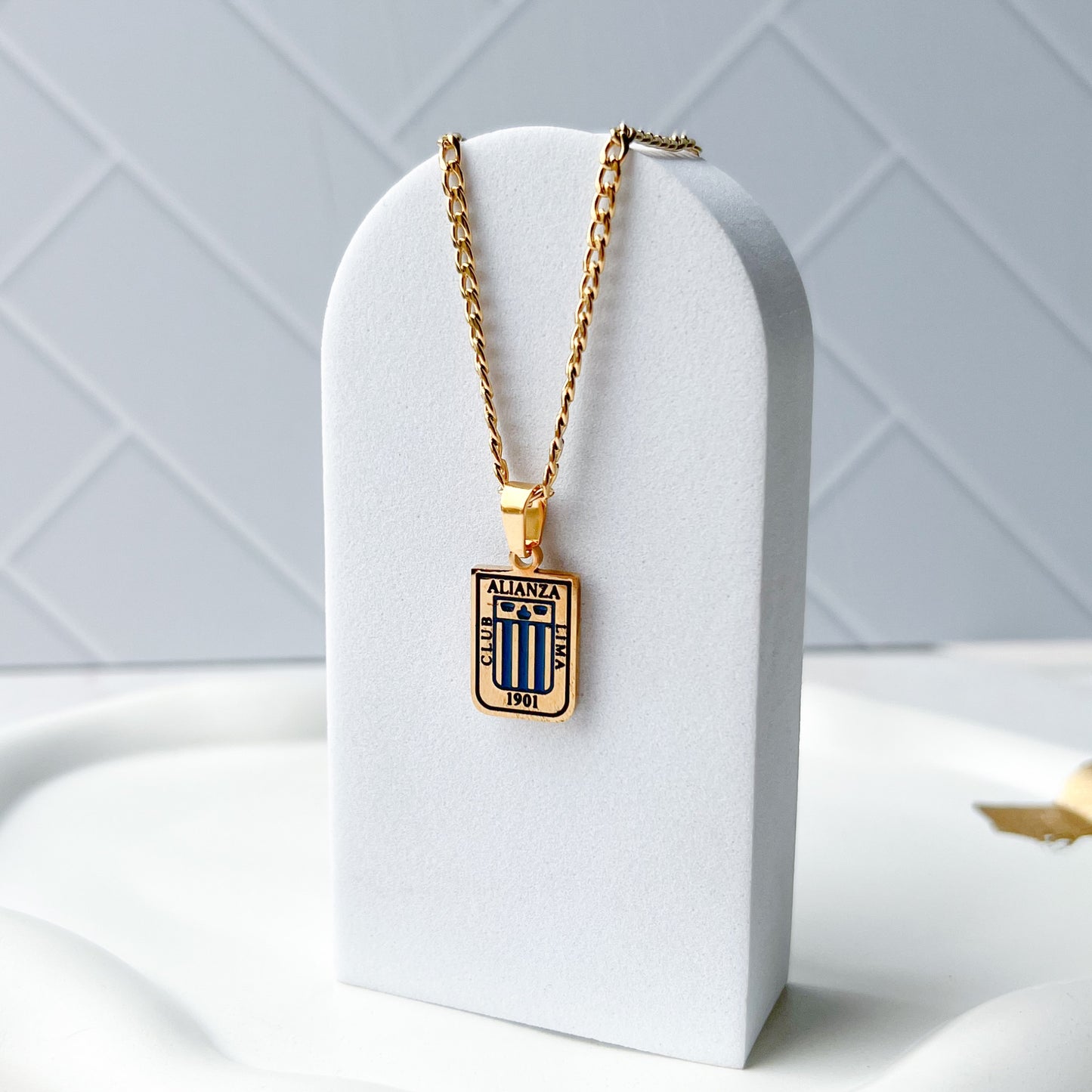 Collar de Alianza Lima