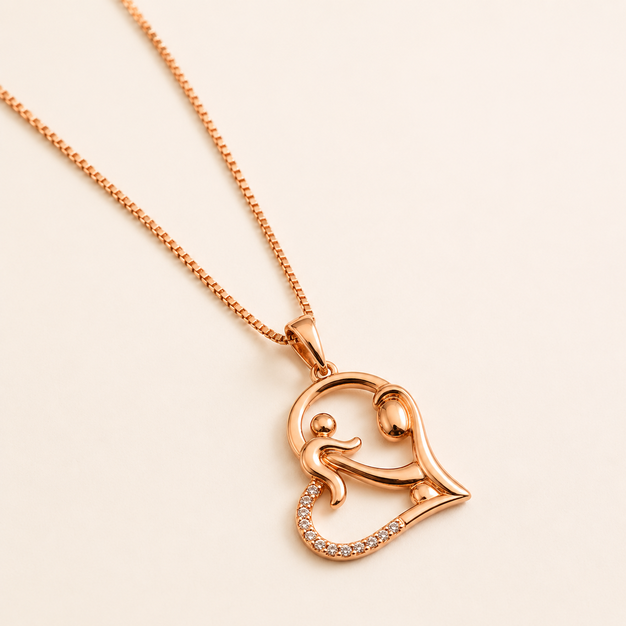 Collar Corazón Materno